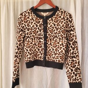 Cheetah print buttoned cardigan